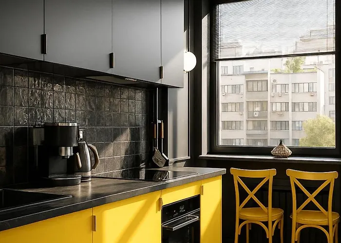 Qult - Frenchie Apartament Bucureşti